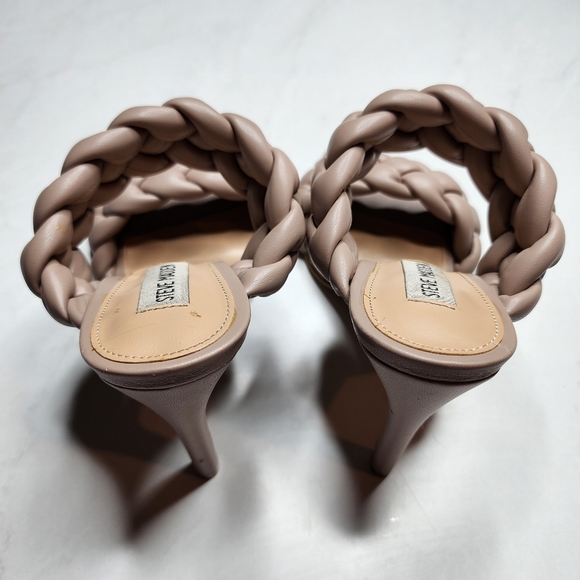 STEVE MADDEN Heels - Picture 3 of 8